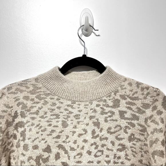 VERONICA BEARD Tilda Animal Print Pullover Sweater Size S NWT - Picture 11 of 13